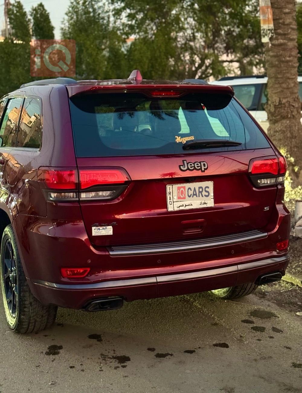 جیپ گراند شیرۆکی